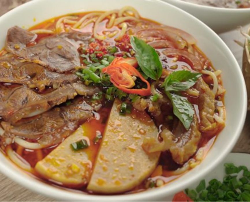 Bún bò Huế