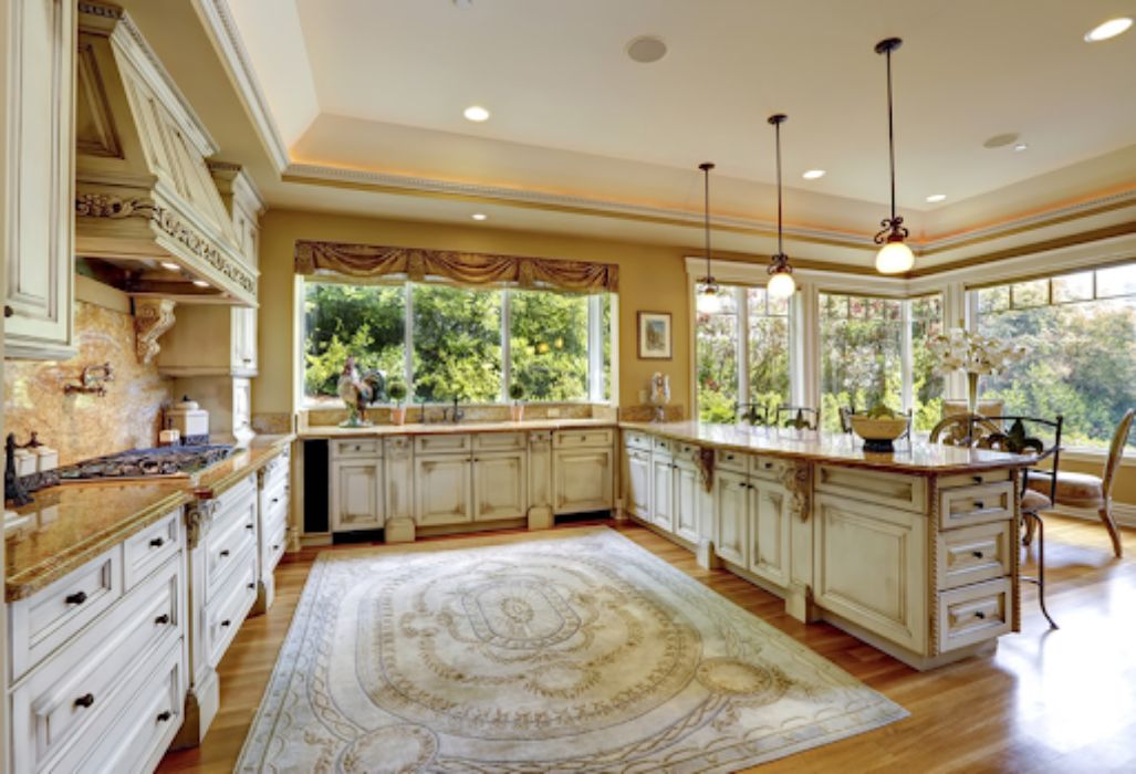 Nhà bếp phong cách Châu Âu hiện đại