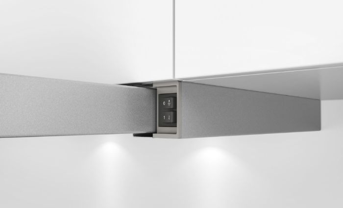 Máy hút mùi Bosch DHI923GSG sử dụng điều khiển cơ