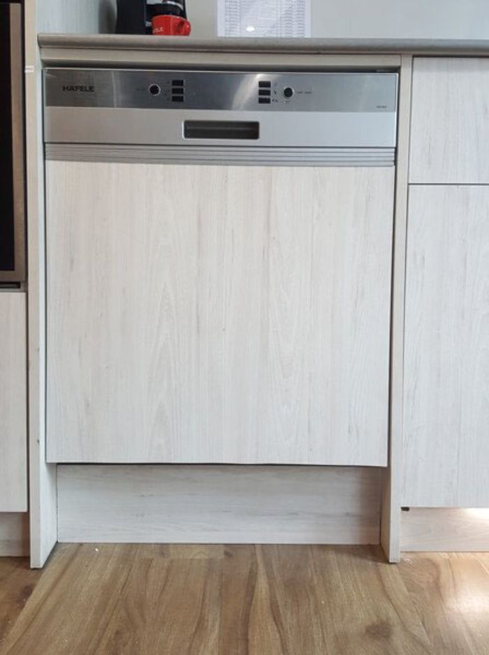 Máy rửa bát Bosch âm tủ bán phần