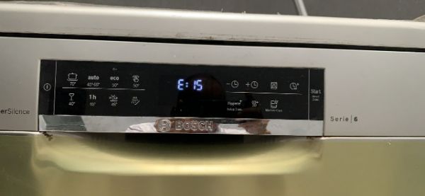 Nguyên nhân gây lỗi E15 máy giặt Bosch
