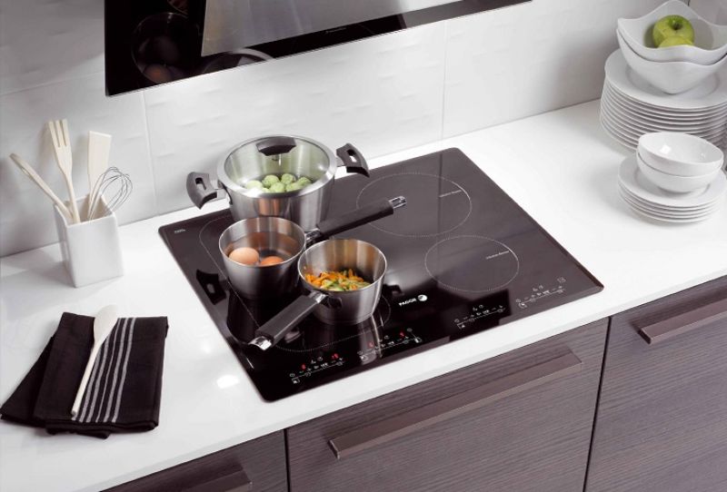 lưu ý sau khi lắp đặt bếp từ