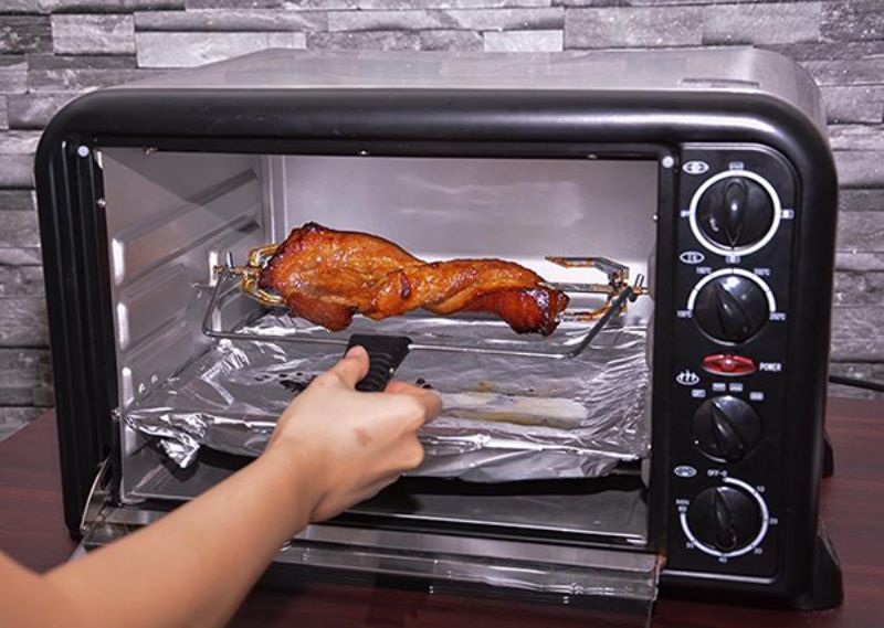 Không quay, rán thức ăn trong lò vi sóng